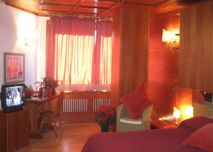 Mirage 4* קורטינה ד'אמפזו